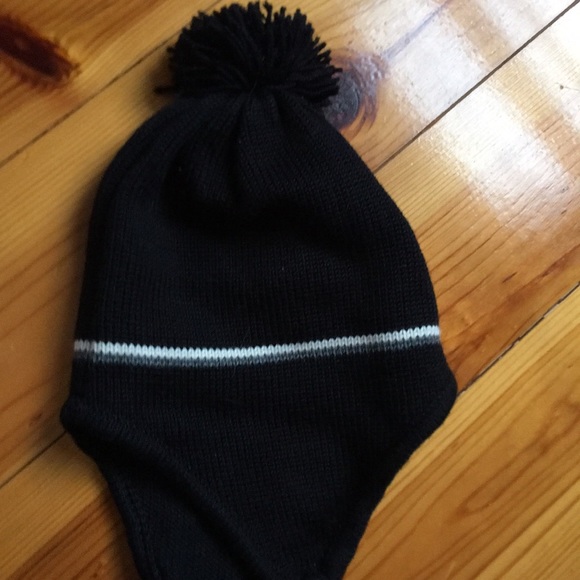 Winter hat - Picture 2 of 5